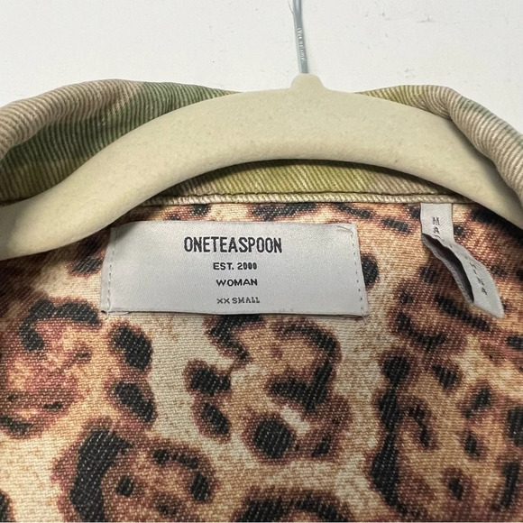 One Teaspoon
Bandits Camo & Leopard Print Denim Jacket - Picture 8 of 10